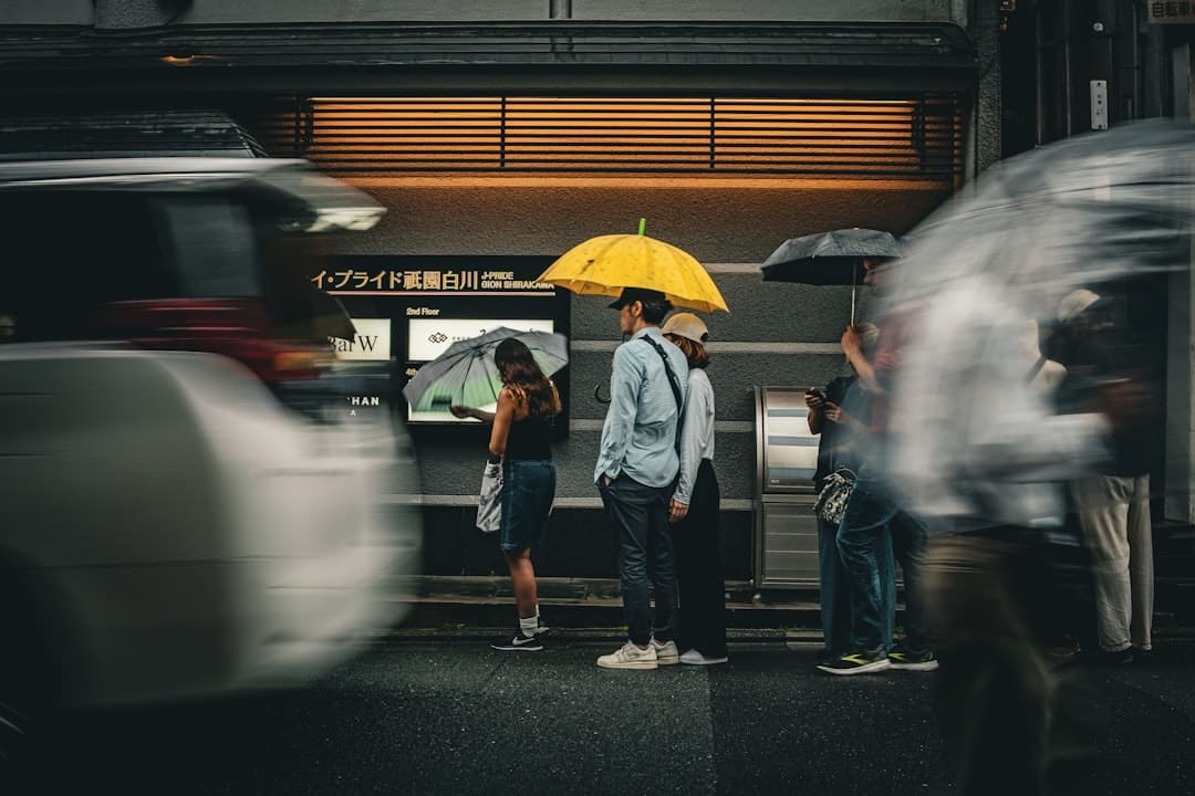 券商上半年分仓佣金收入榜揭晓 头部机构市场份额稳固但整体承压